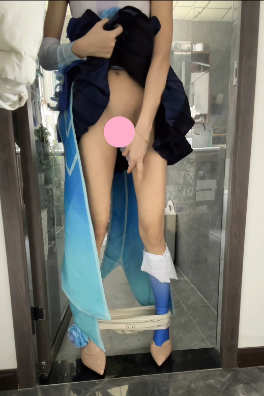 蓝媚er lm521314 – 9分钟 顶级白虎酥胸cos系萝莉 [花间舞+玉玲珑]自慰喷水调教  3V683M百度盘